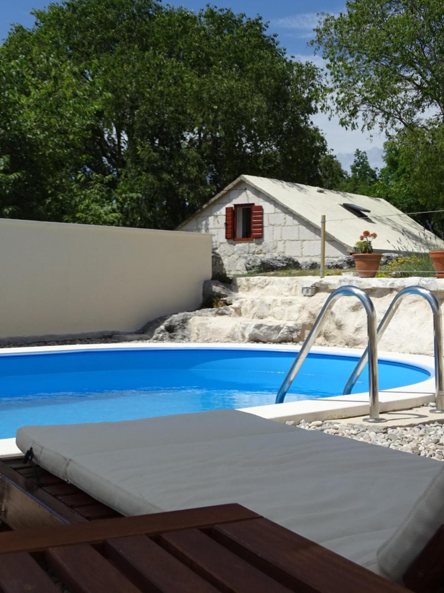 Holiday Home Mimara Korusce Екстериор снимка